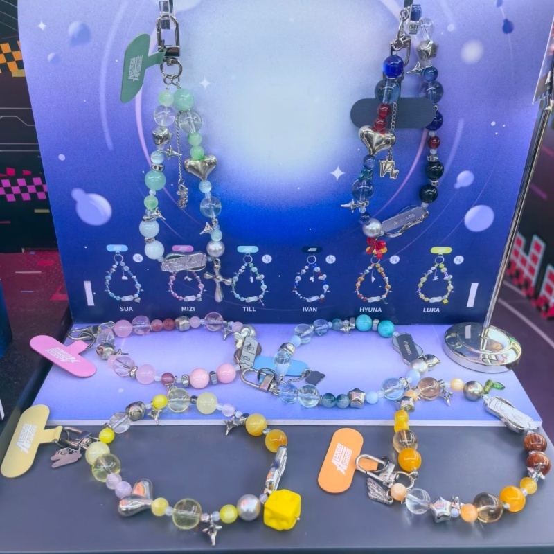Manyu Official Licensed Alien  – Phone Accessories Blind Box Bewertung und Preis