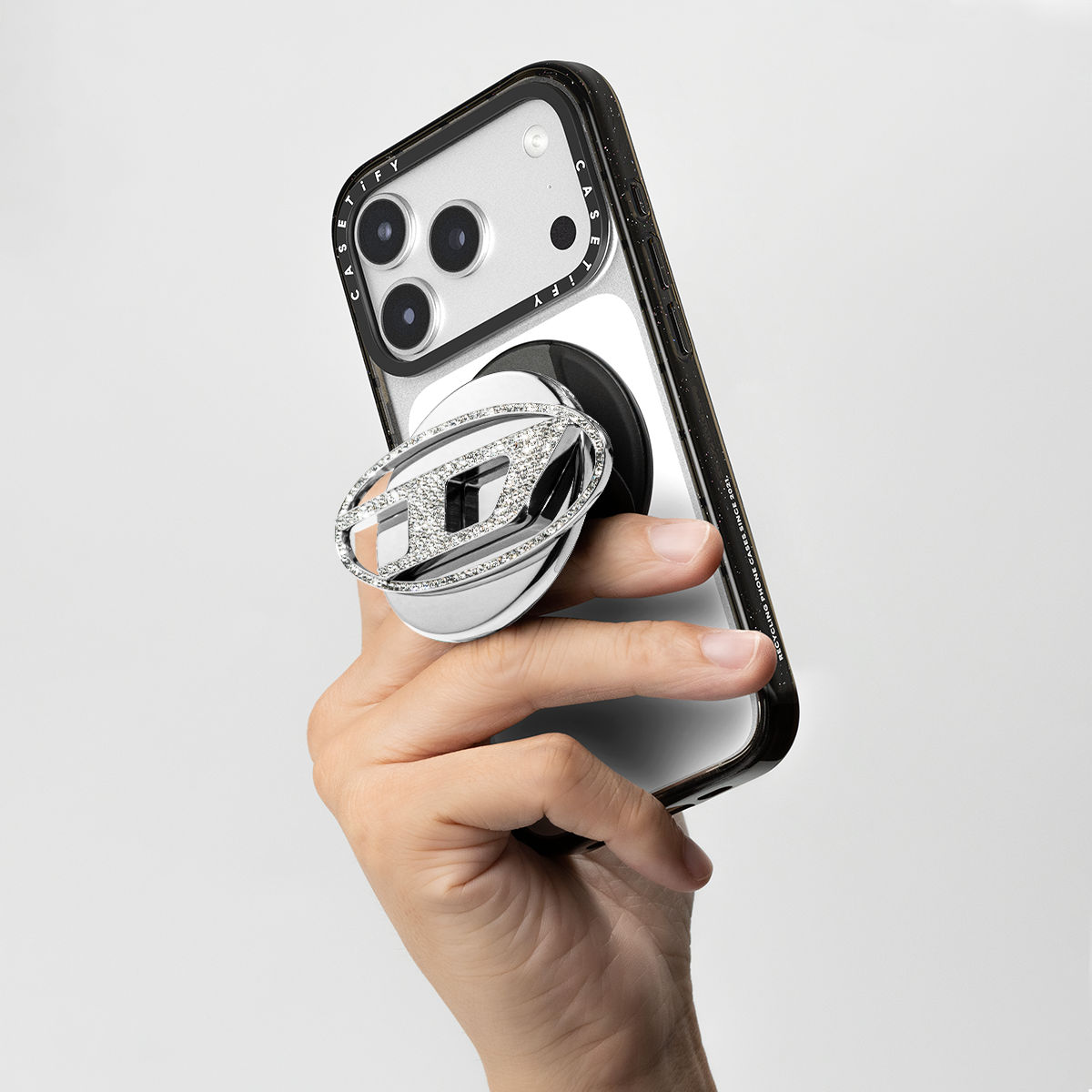 CASETiFY DIESEL Denim Series M – Phone Accessories Bewertung und Preis